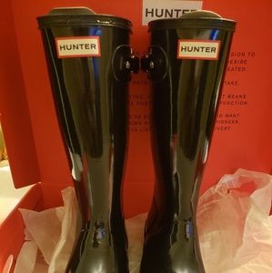 Brand New Girls Black Hunter Rain